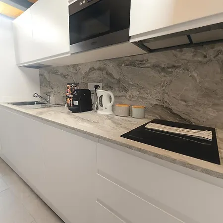 Hbhall Navigli 5 Apartmán
